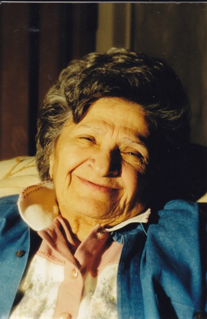 Obituario de Helen Dolores Nassour-Nohra