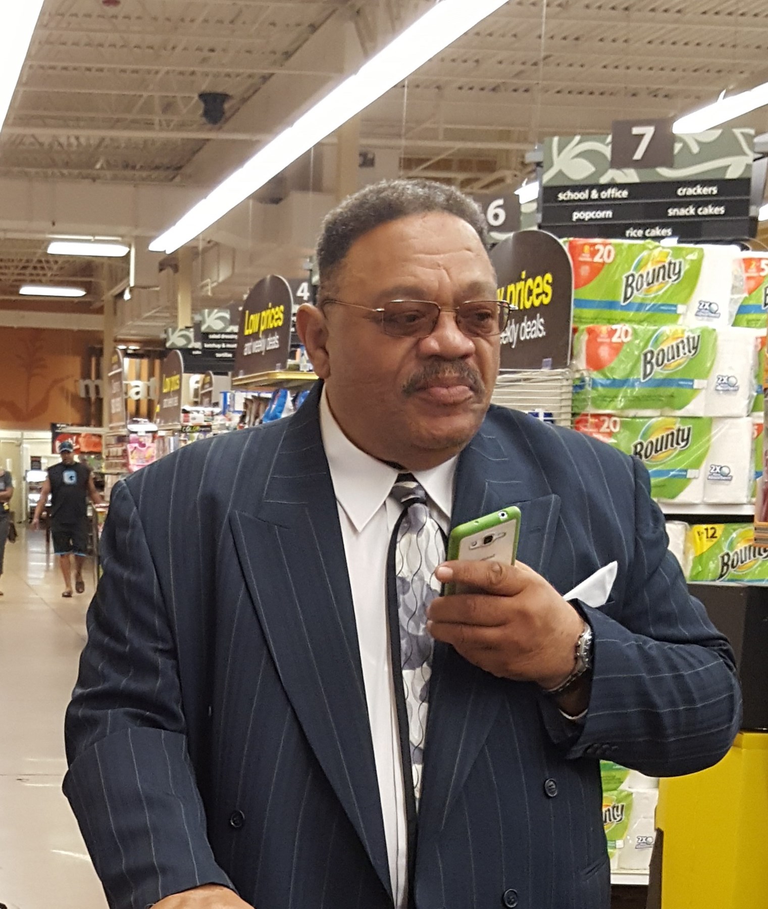 Obituary of Clyde W. Edwards