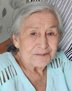 Obituary of Maria E. Robles