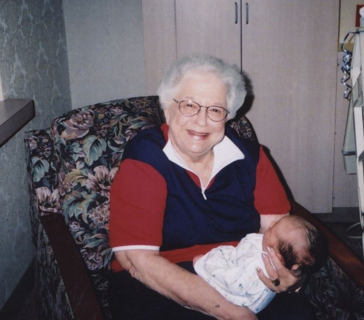 Obituary of Joan Klein Robbins Lacher