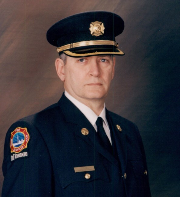 Avis de décès de Dennis M. Bowles