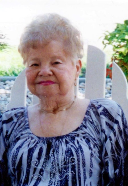 Obituary of Louise "Lucy" Collins Robertson