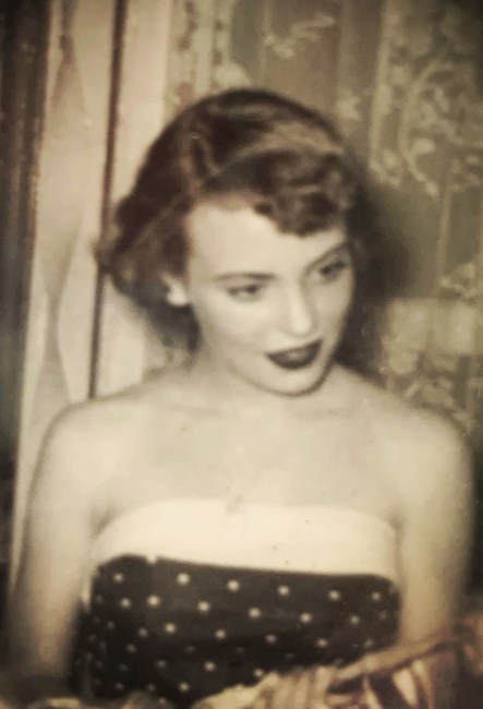 Obituary of Therese Marie Davies