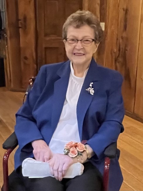 Obituary of Hallie C Harmon