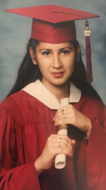 Obituary of Karina Mireya Medina