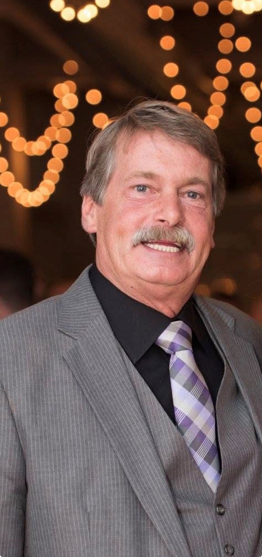 Obituary of Dyke Christian Knackstedt