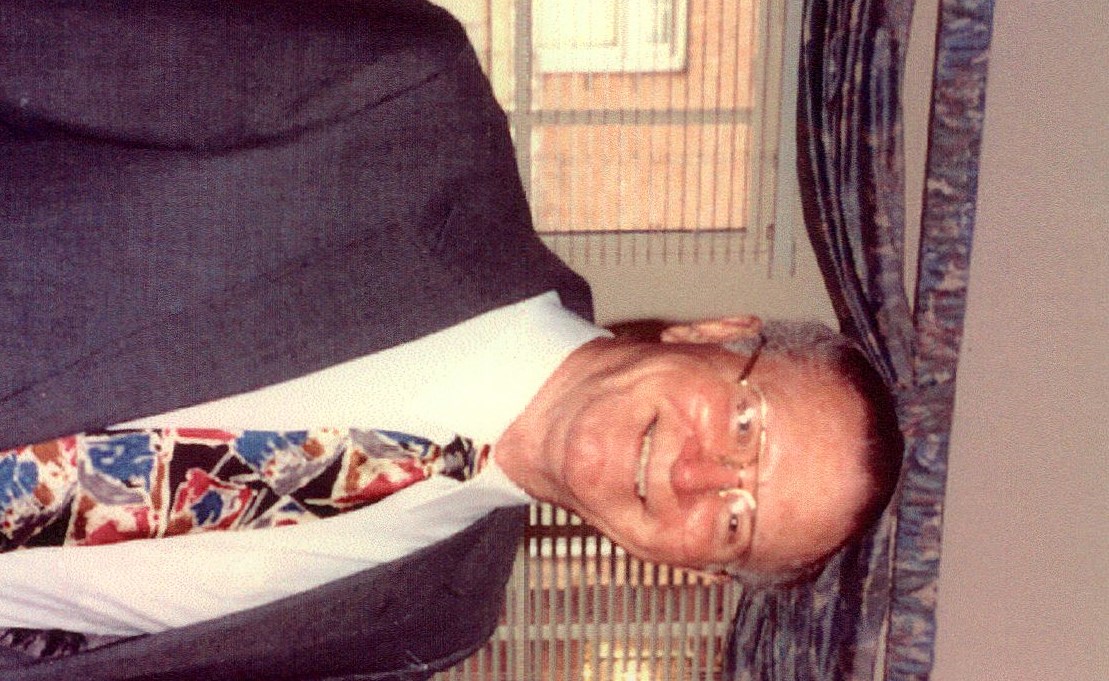 Obituary of Carl Edmond Head, Sr.