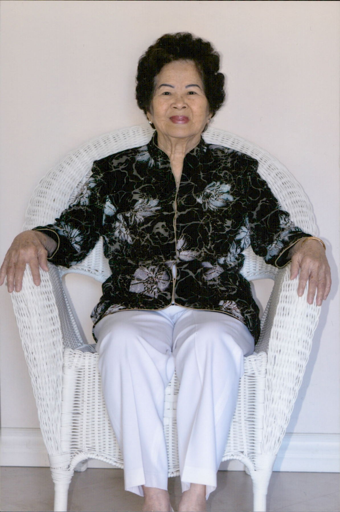 Obituary of Tri Thi Nguyen