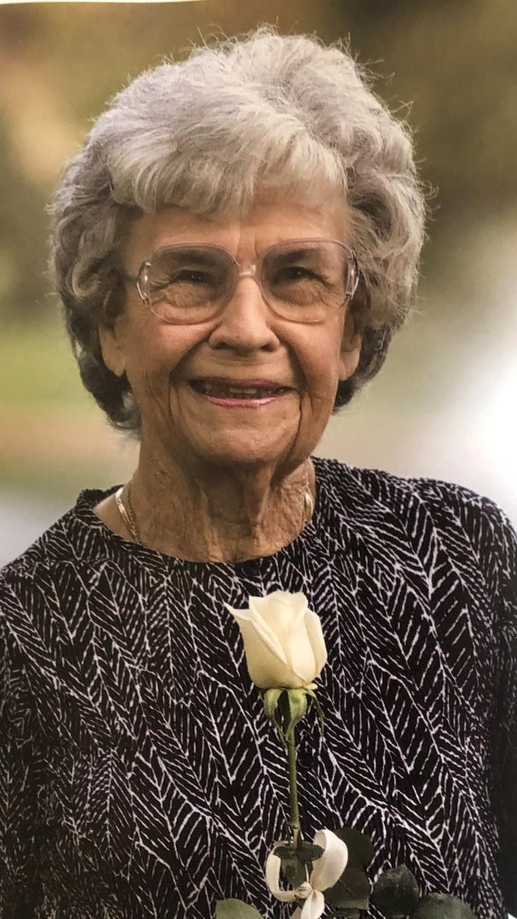 Obituary of Kathleen Elizabeth Warren