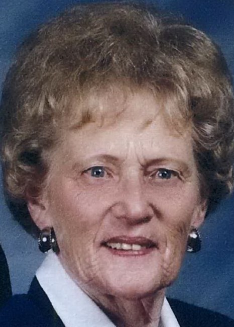 Obituary of Esther Nilsen McCall