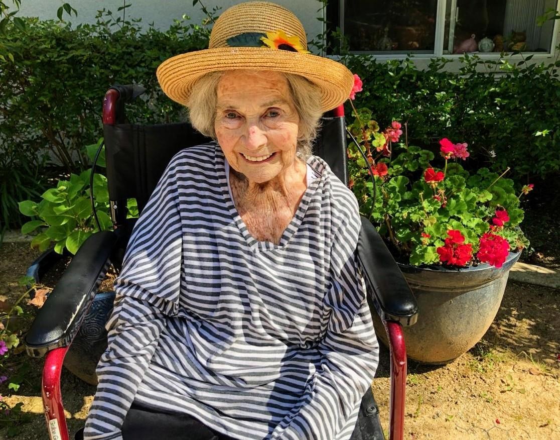Obituario de Grace Thelma Gold