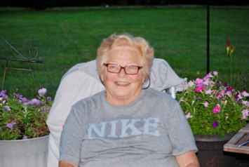 Obituary of Mary Yvonne Freer