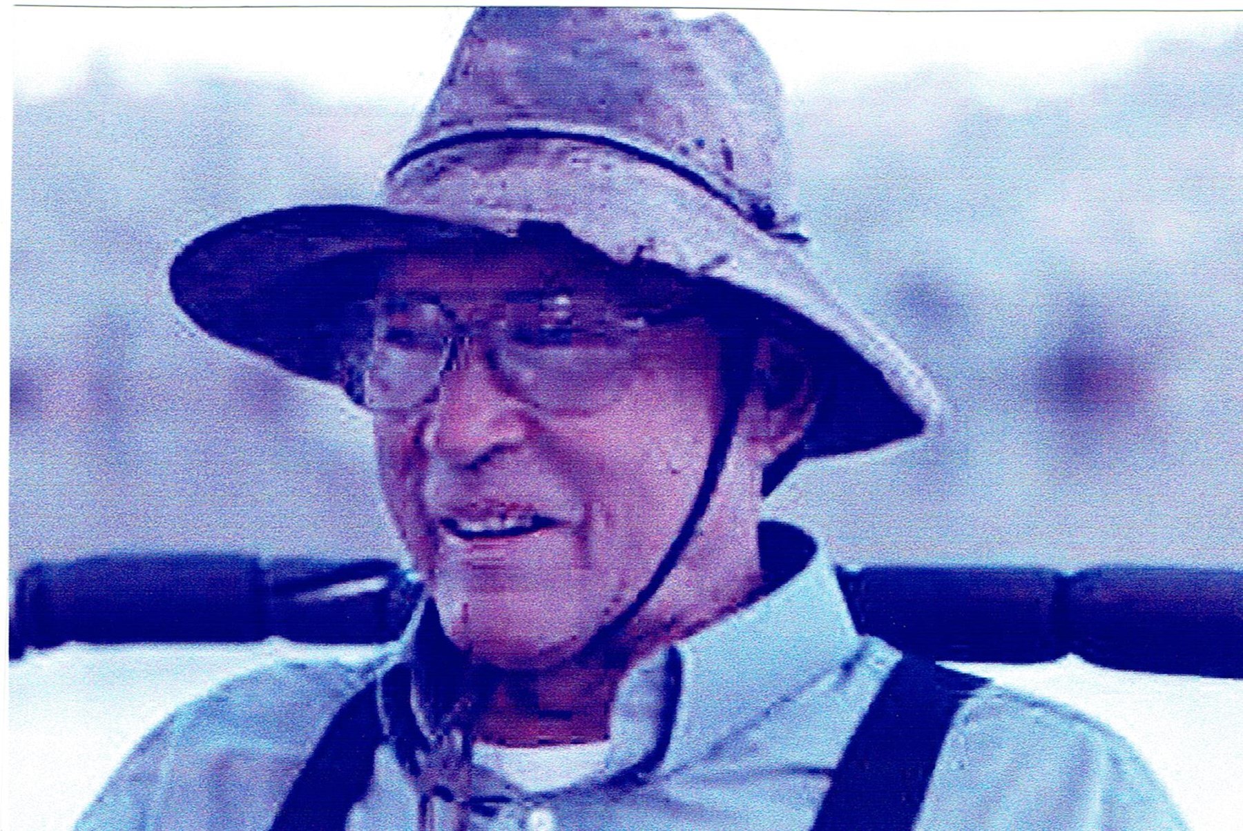 Obituary of August Albert Muench Jr.