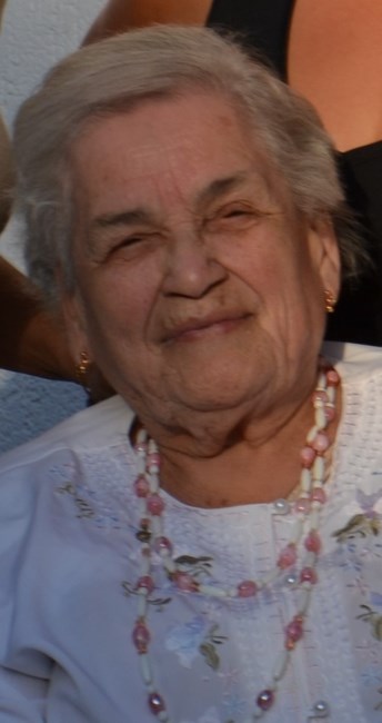 Obituary of Rosa Ester Gonzalez