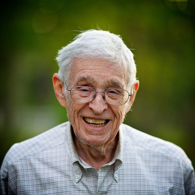 Obituary of Francis Charles"Frank"McMains