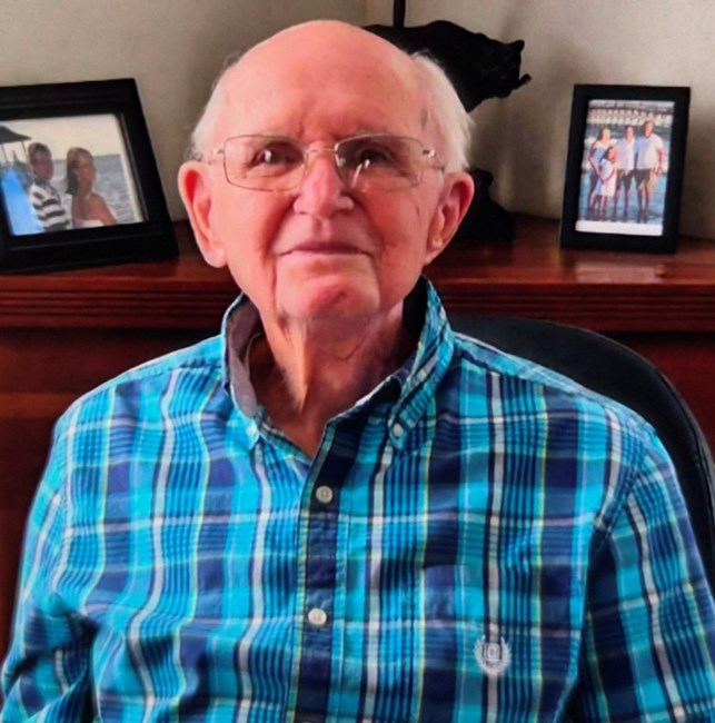 Obituary of Otis James Holder
