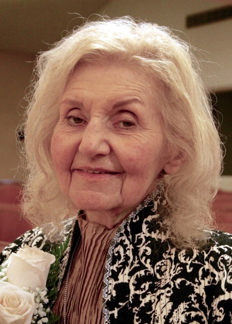 Obituary of Isabel Helen Piczek