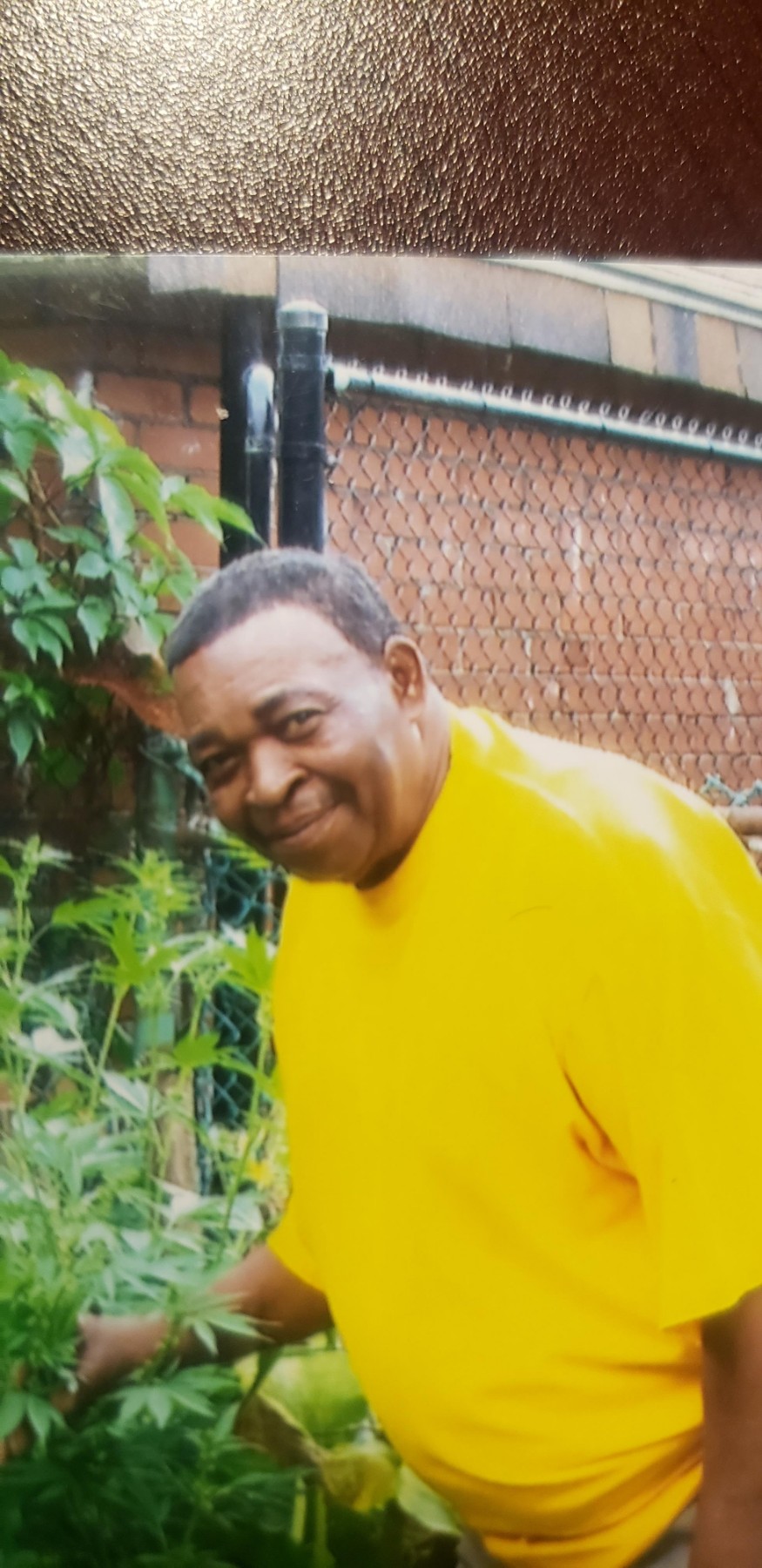 Obituary of Linden Joseph Henry