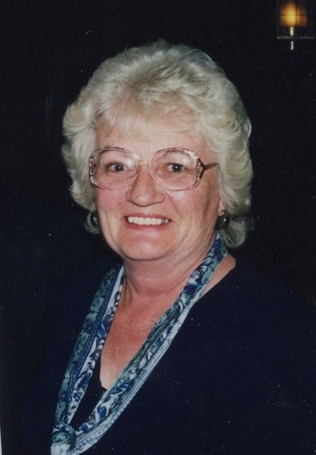 Obituario de Myrna T. Wessels