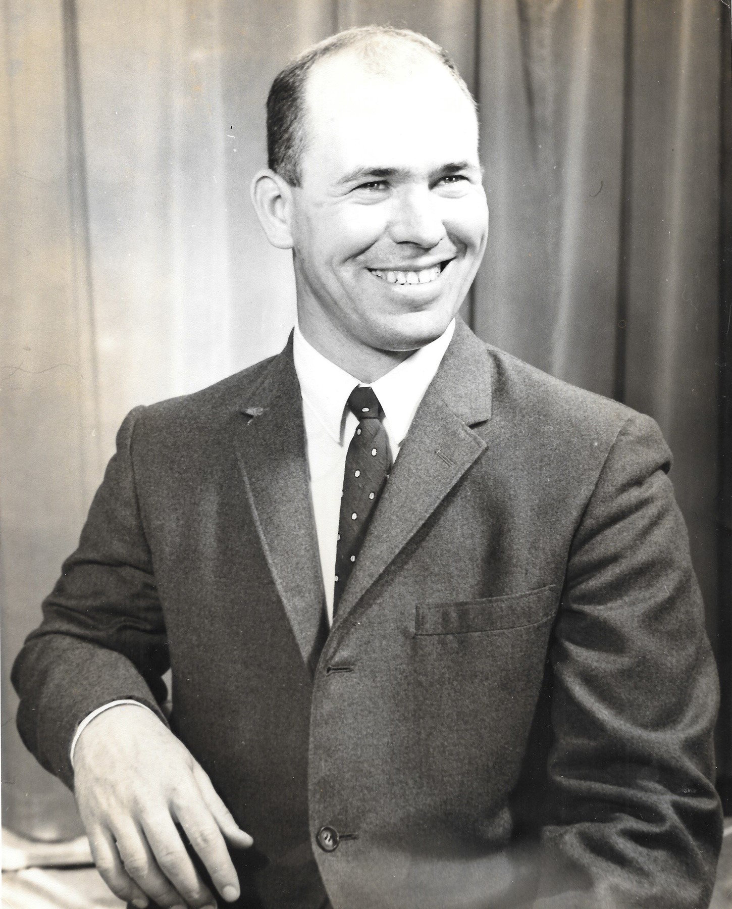 Obituary of Robert "Bob" Henry Deeds