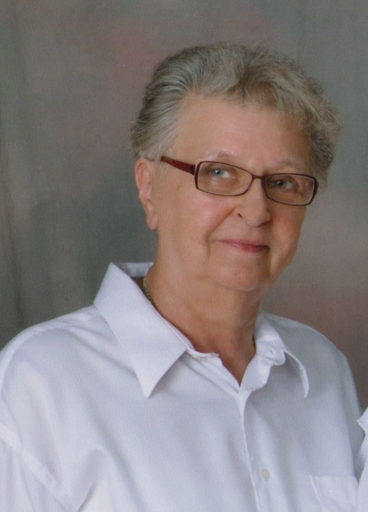 Obituary of Barbara Elsie Simmons