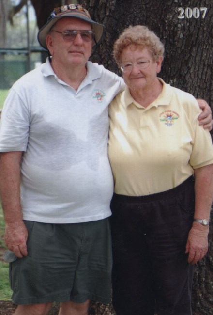 Obituary of Gladys L. Will and Eugene K. Will Jr.