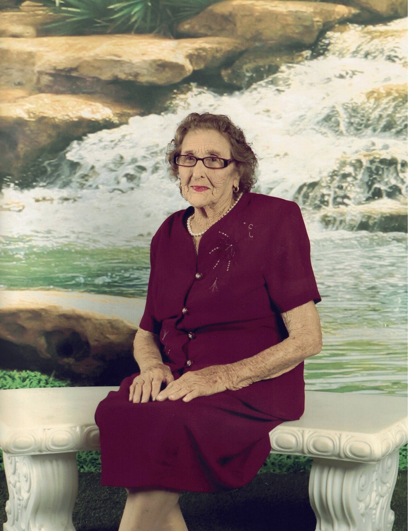 Obituary of Elma Guerra Peña