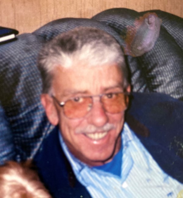 Obituary of Efton Ray Day
