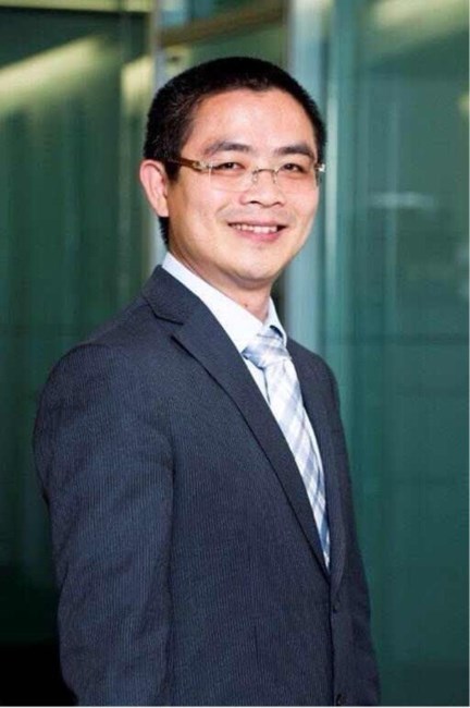 Obituary of Canwu Hu