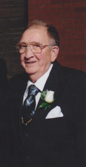 Obituary of Robert R. Scharp