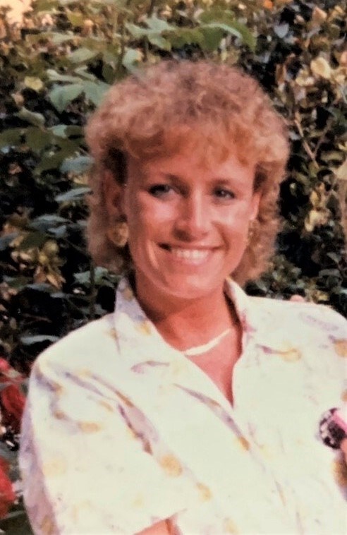 Obituary of Mary Ellen Davis