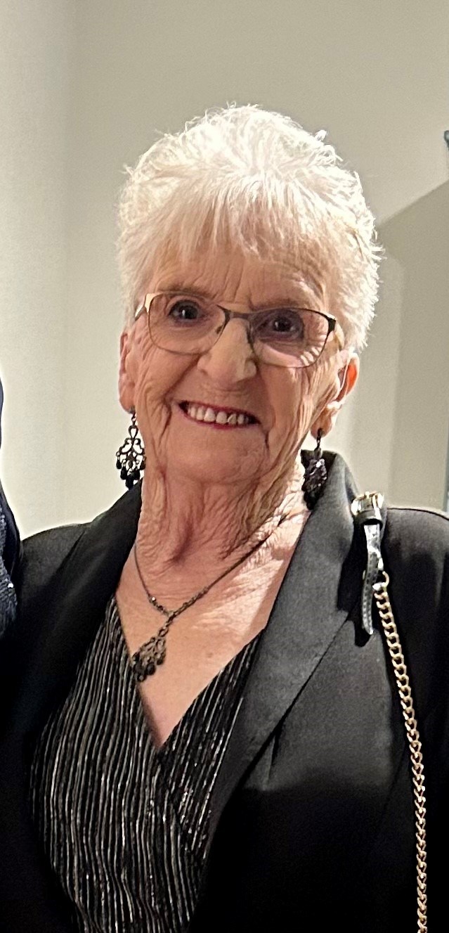 Obituary of Leona Marion Smith