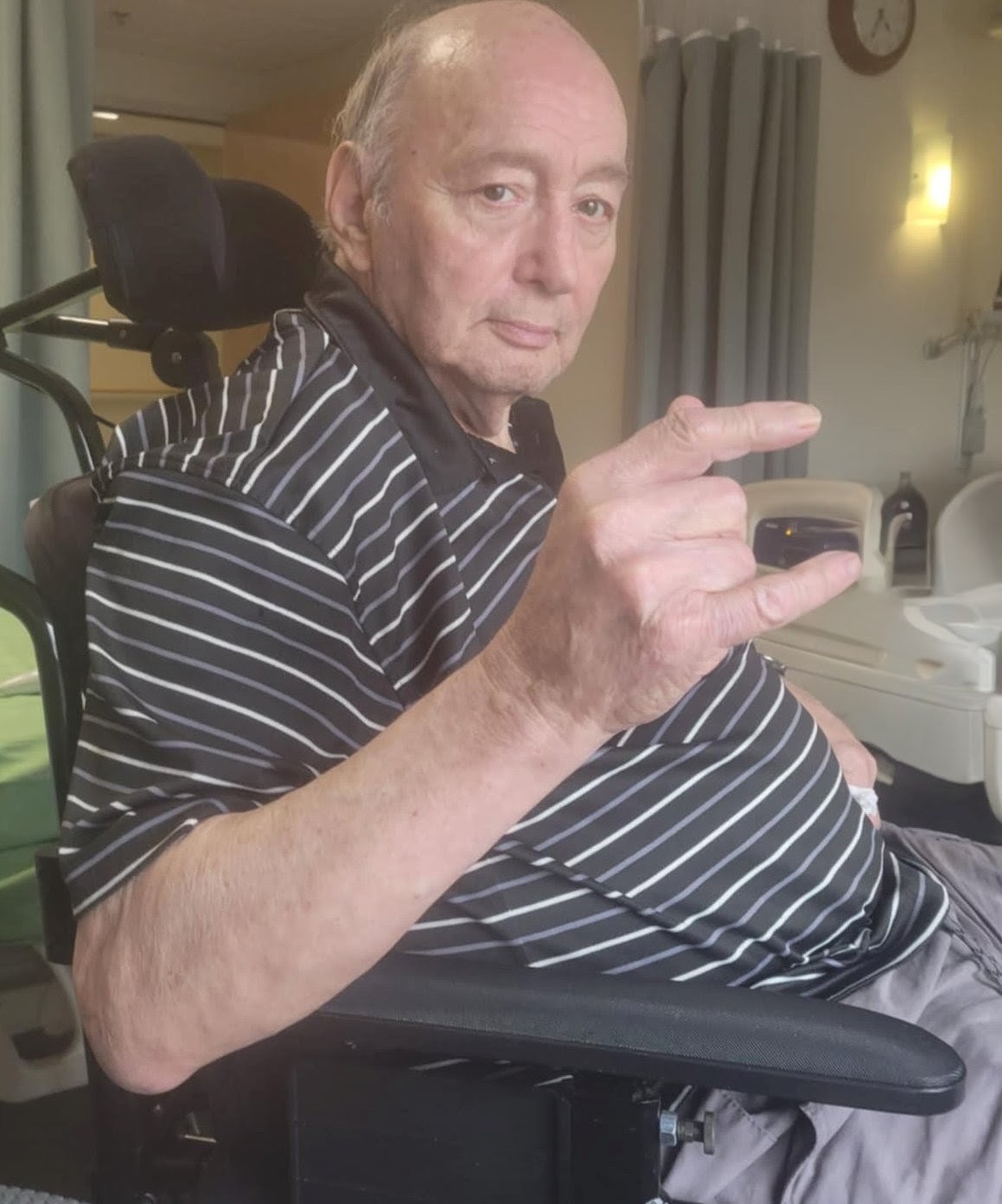 Obituario de John Elwood Hay