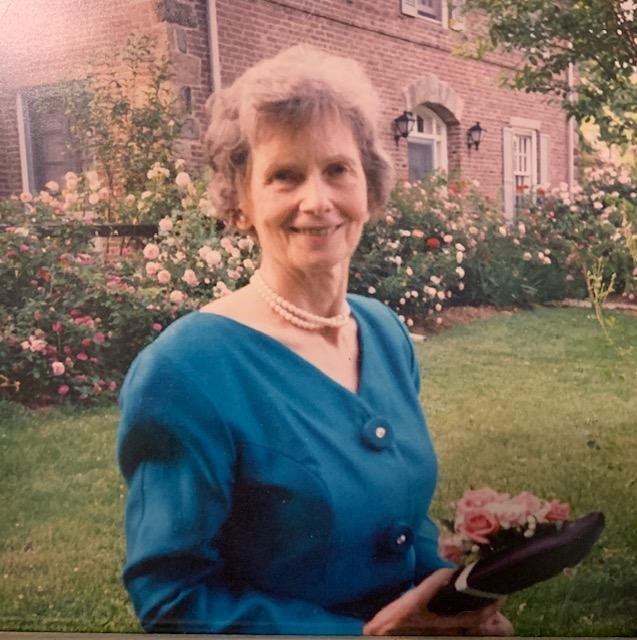 Obituary of Dorothy McIlwaine Kerr