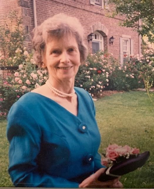 Obituary of Dorothy McIlwaine Kerr