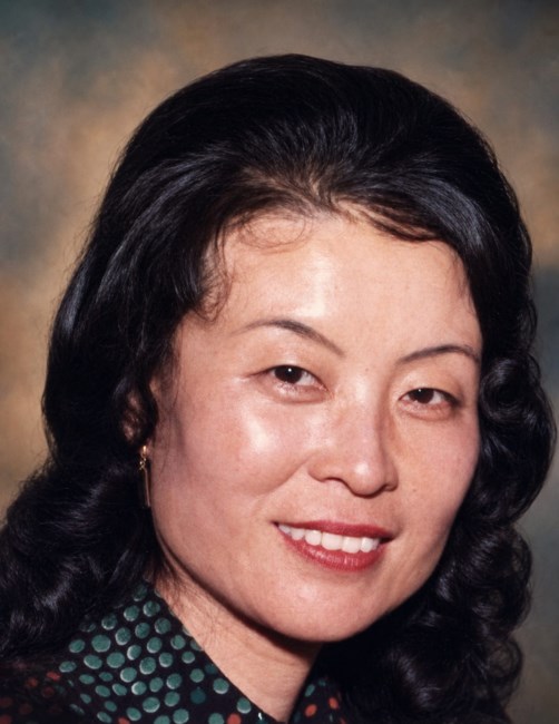 Obituary of Young Sook Kim