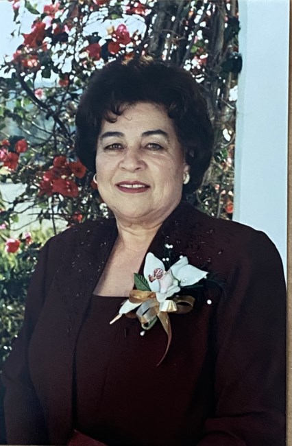 Obituario de Julia Olga Corral