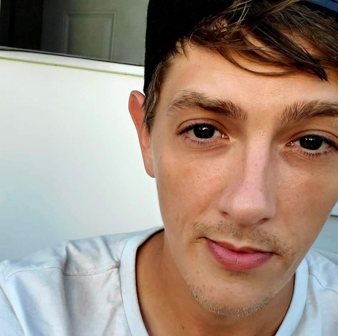 Avis de décès de Joshua "Josh" James Cook