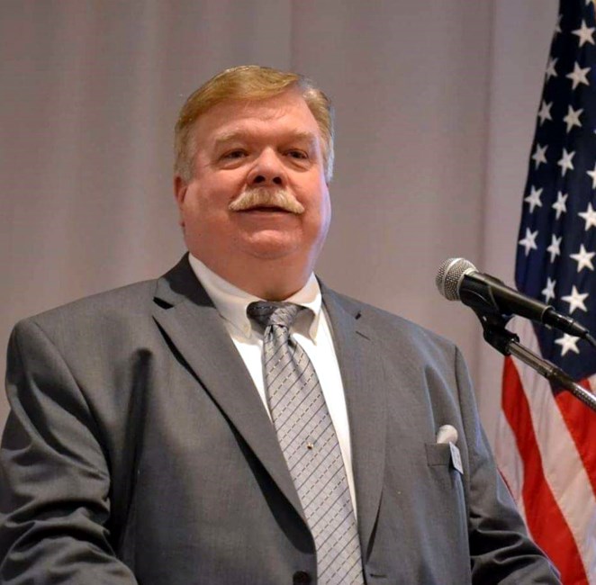 Avis de décès de Robert Eugene McFall Jr.