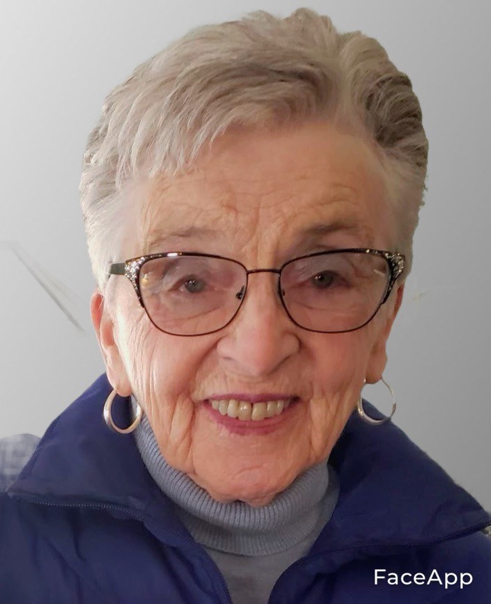 Obituary of Mary Lou Brewis