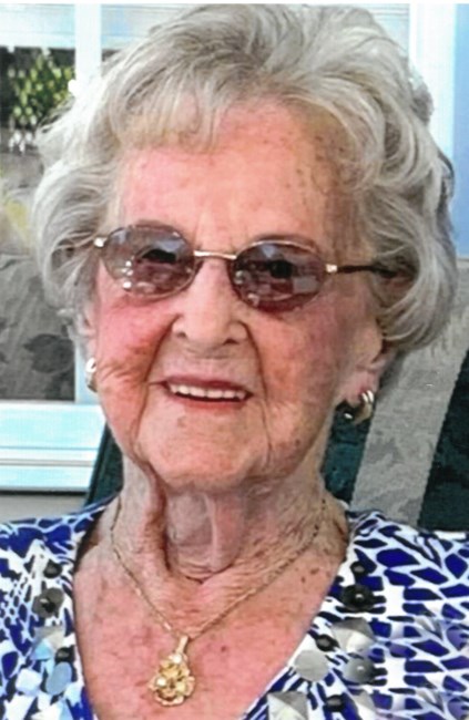 Obituario de Ruth V. Whittaker
