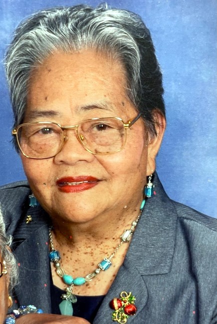 Obituary of Gloria Dela Rosa