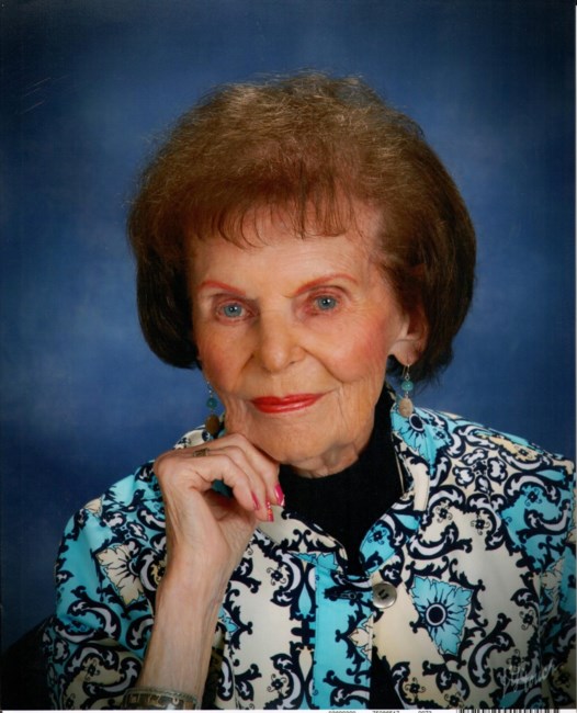 Obituary of Mae King Clara