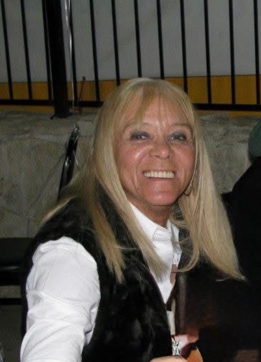 Obituary of Myra E Savage