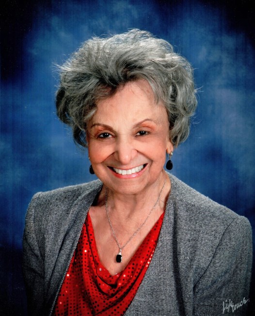 Obituary of Mary Lou Lemoine