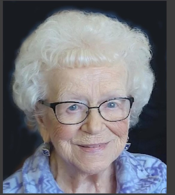 Obituary of Irene E Saur Jones