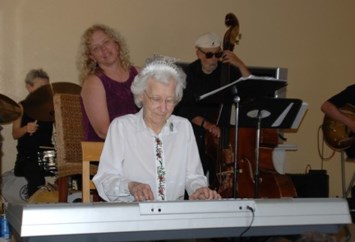 Obituary of Charlotte M. Hatfield