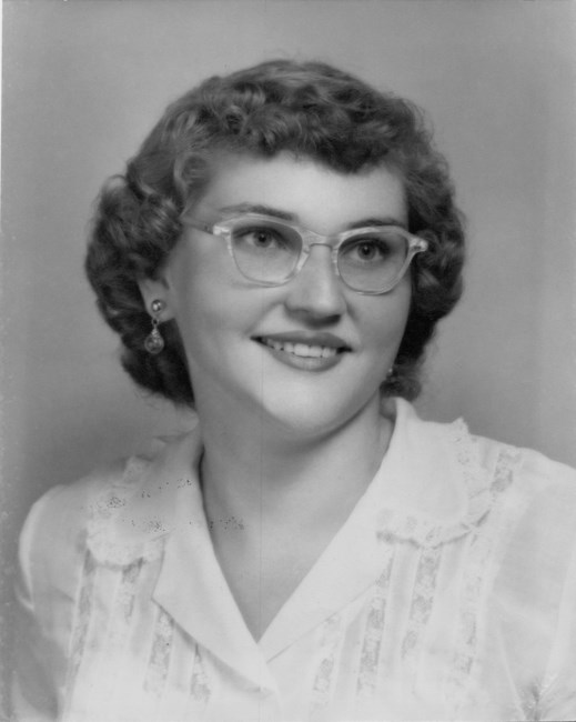 Obituary of Mary Lee Urbanski