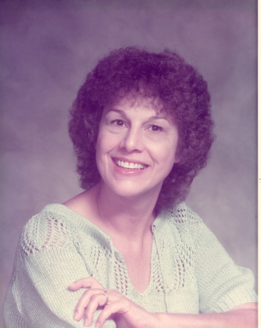 Obituary of Julia Mae Gennoe