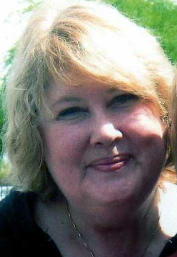 Obituario de Julie Ann Naumann Cruse